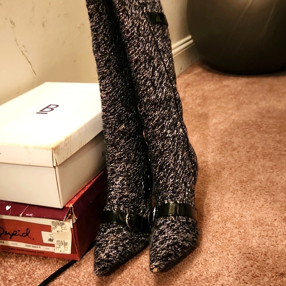 Boots - Picture 2 of 2